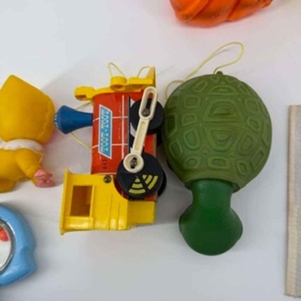 Vintage Baby Toy Lot‎ Rubber Squeaky Fisher Price Avon Cloth Book - Picture 5 of 16
